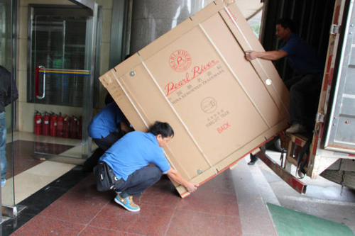 黄陂钢琴贵重工艺品无忧运